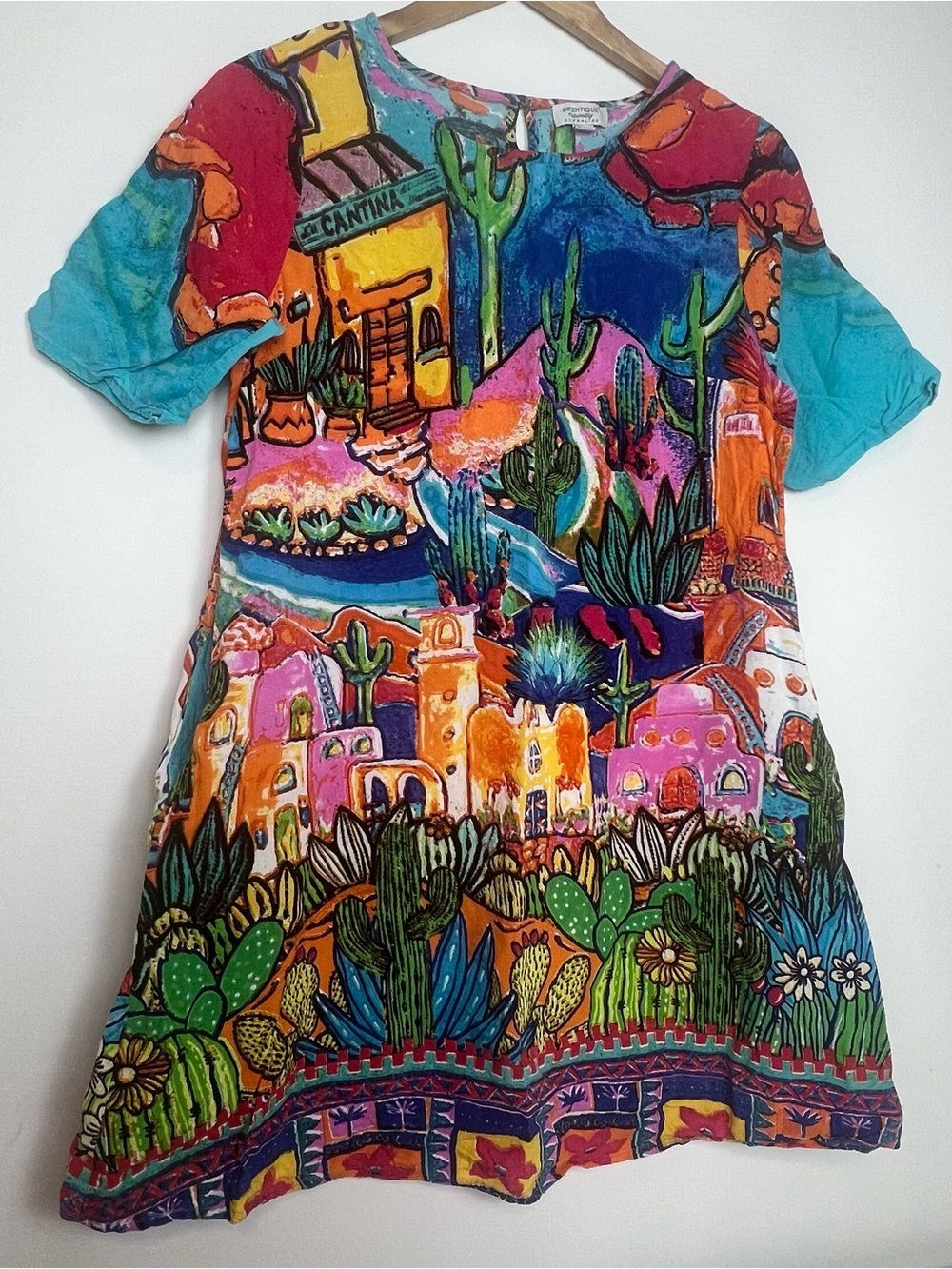 Orientique "La Cantina" rayon  Desert Landscape Shift Dress Size-Large